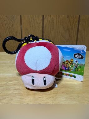 Club Mochi Mochi Red Toad Plush Keychain Clip Mario Kart Mushroom Tomy 3” NEW